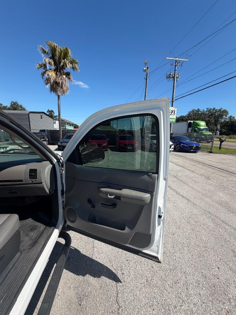 2008 Chevrolet Silverado - $11,900