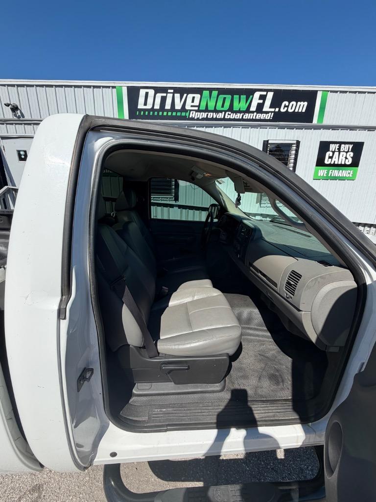 2008 Chevrolet Silverado - $11,900
