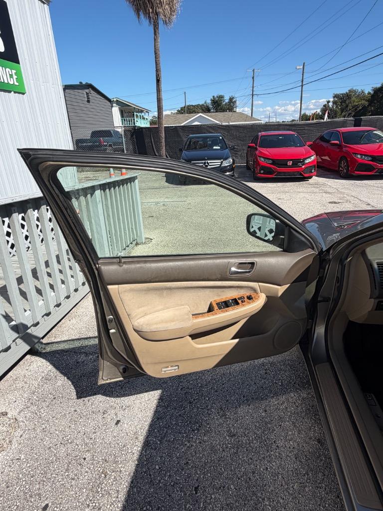 2003 Honda Accord - $6,900