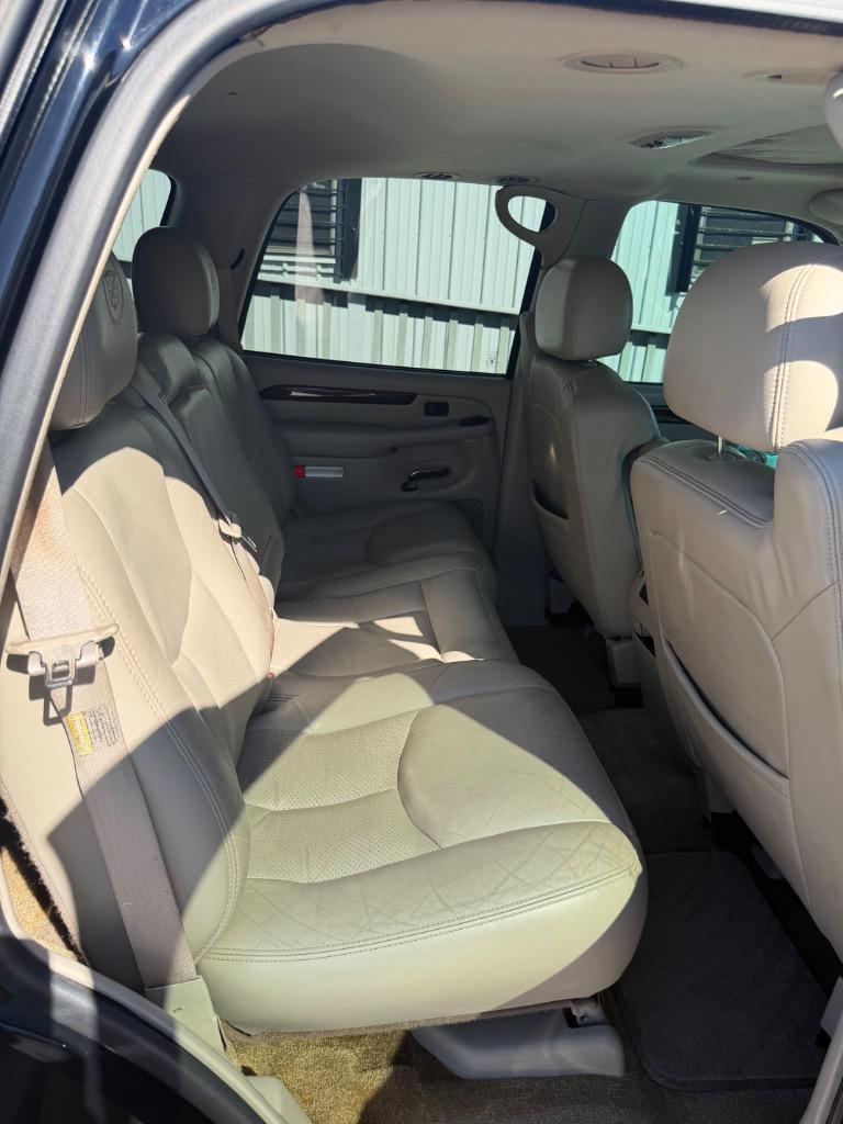 2003 Cadillac Escalade - $10,900