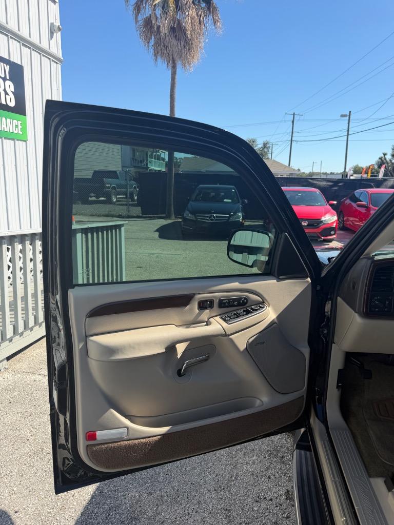 2003 Cadillac Escalade - $10,900