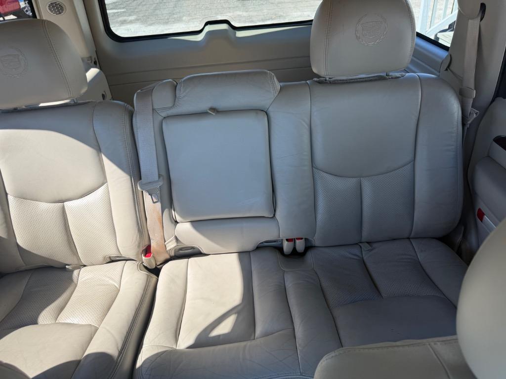 2003 Cadillac Escalade - $10,900