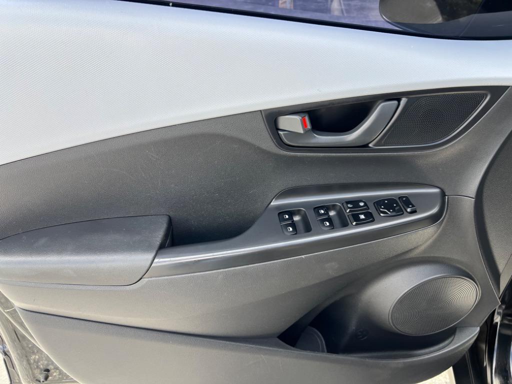 2020 Hyundai Kona - $14,990