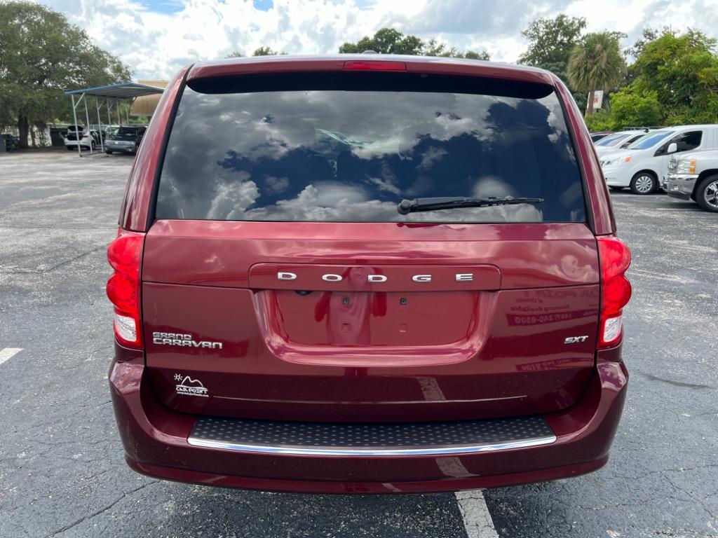 2020 Dodge Grand Caravan - $15,990