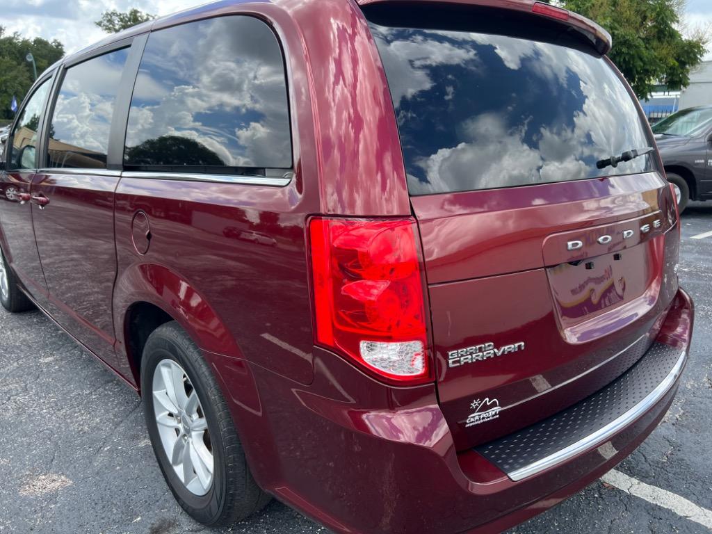 2020 Dodge Grand Caravan - $15,990