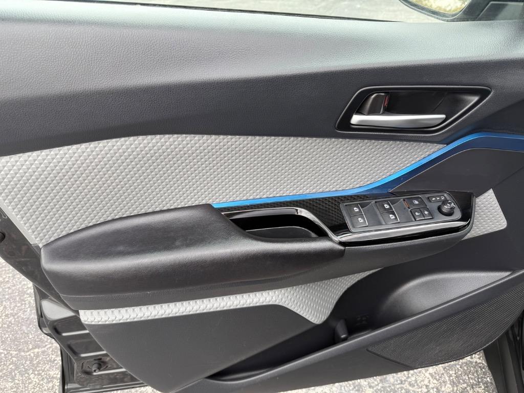 2019 Toyota C-HR - $17,990
