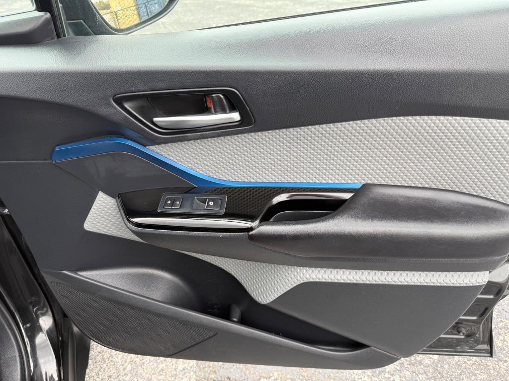 2019 Toyota C-HR - $17,990