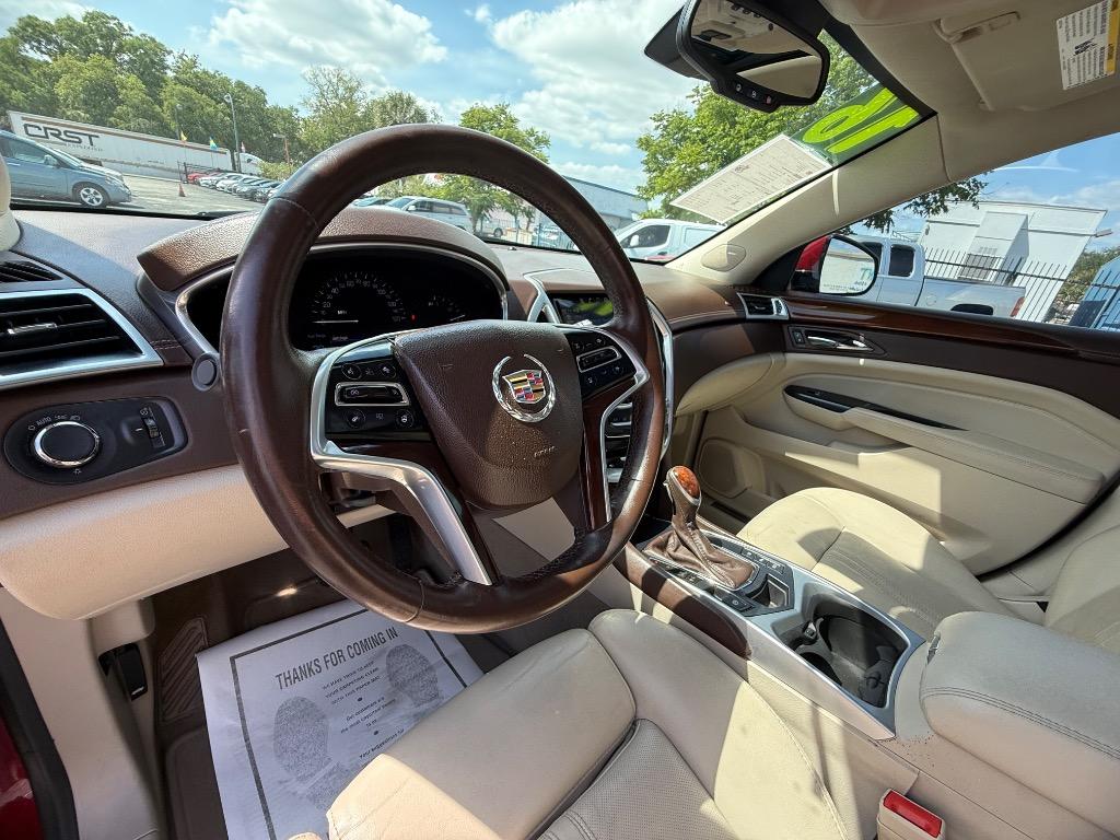 2016 Cadillac SRX Luxury photo