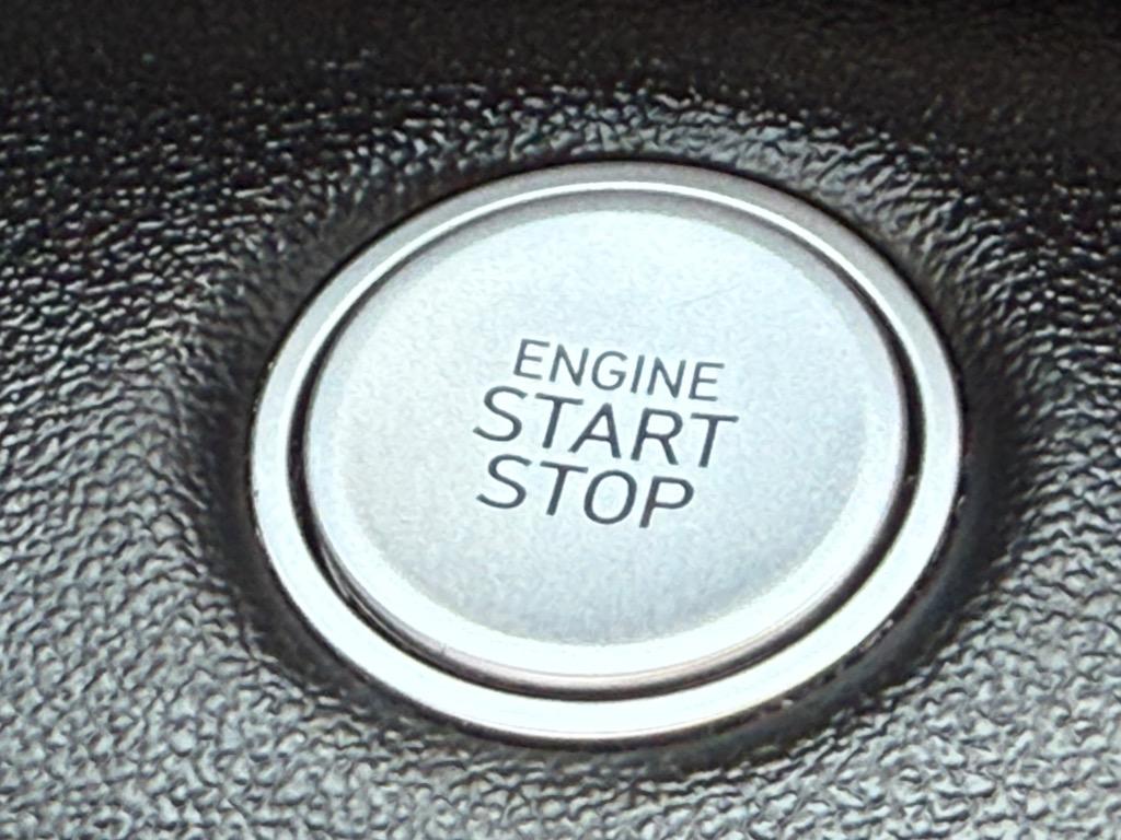 2021 Hyundai Elantra SEL photo