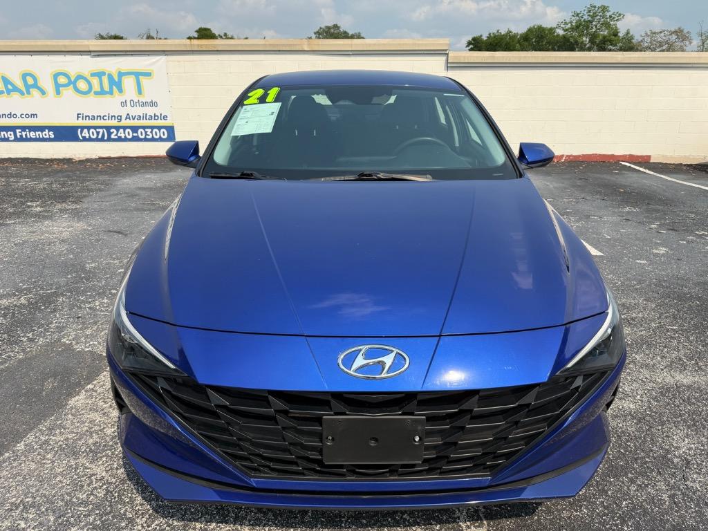 2021 Hyundai Elantra SEL photo