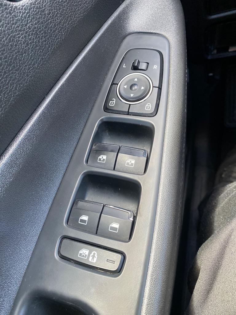 2022 Hyundai Santa Fe - $21,990