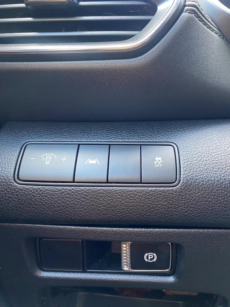 2022 Hyundai Santa Fe - $21,990