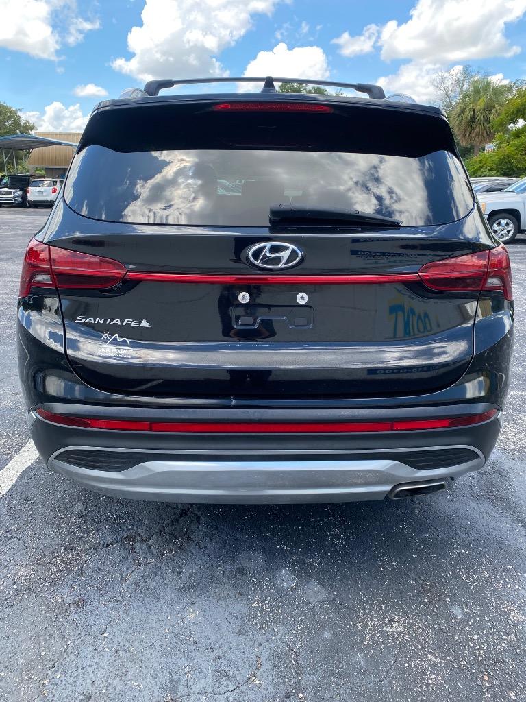 2022 Hyundai Santa Fe - $21,990