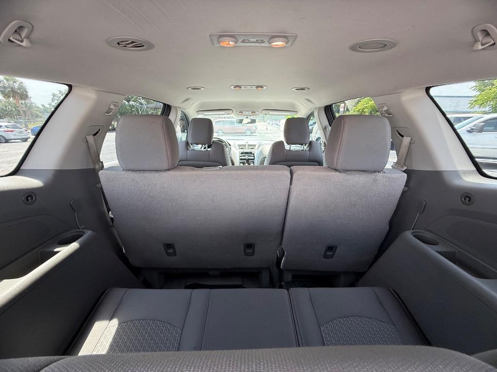 2012 Chevrolet Traverse - $8,990