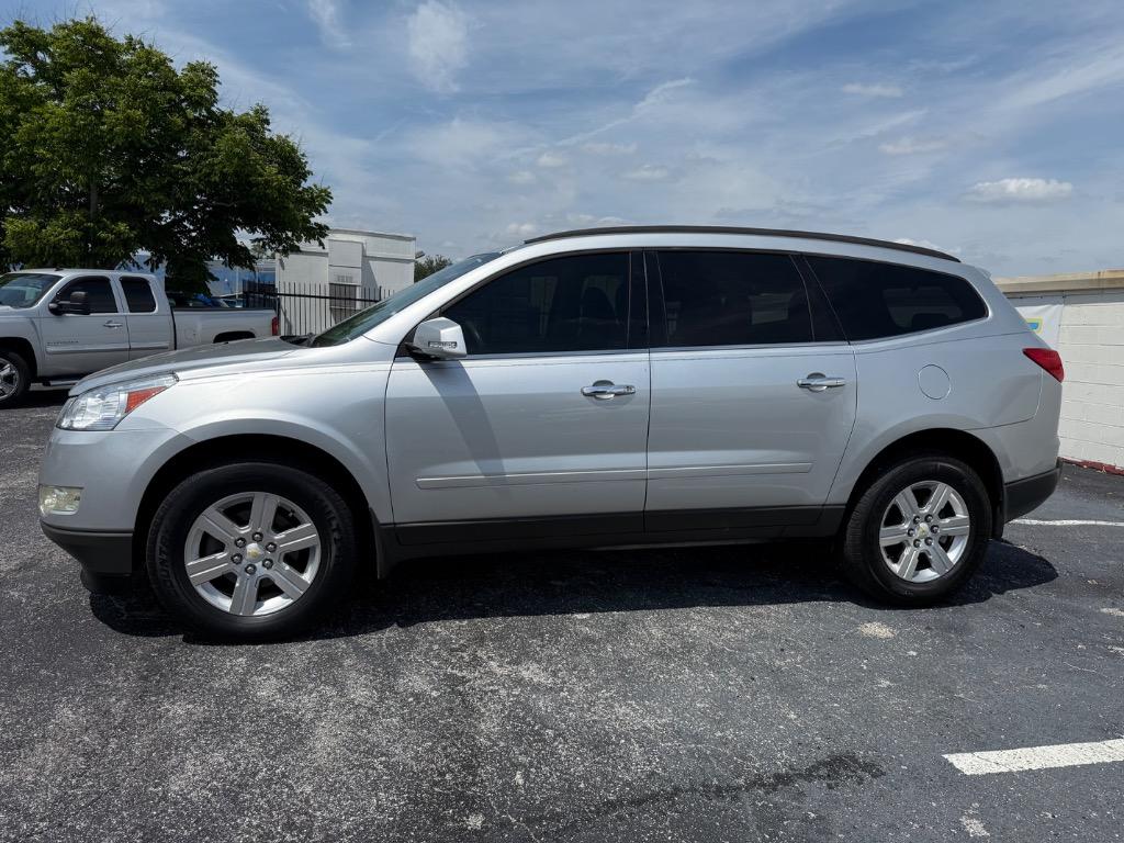 2012 Chevrolet Traverse - $8,990