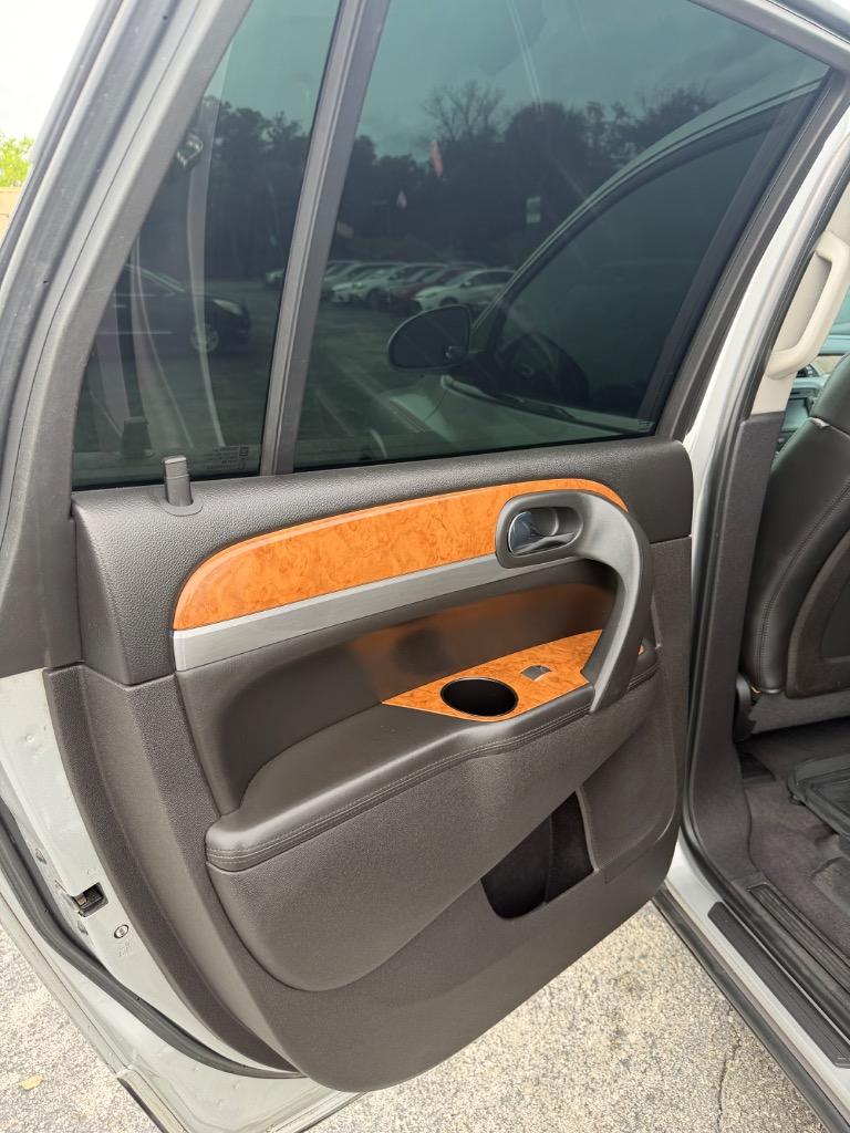2010 Buick Enclave - $6,990
