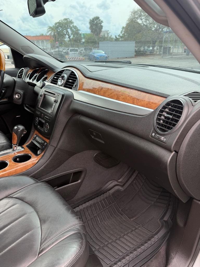 2010 Buick Enclave - $6,990