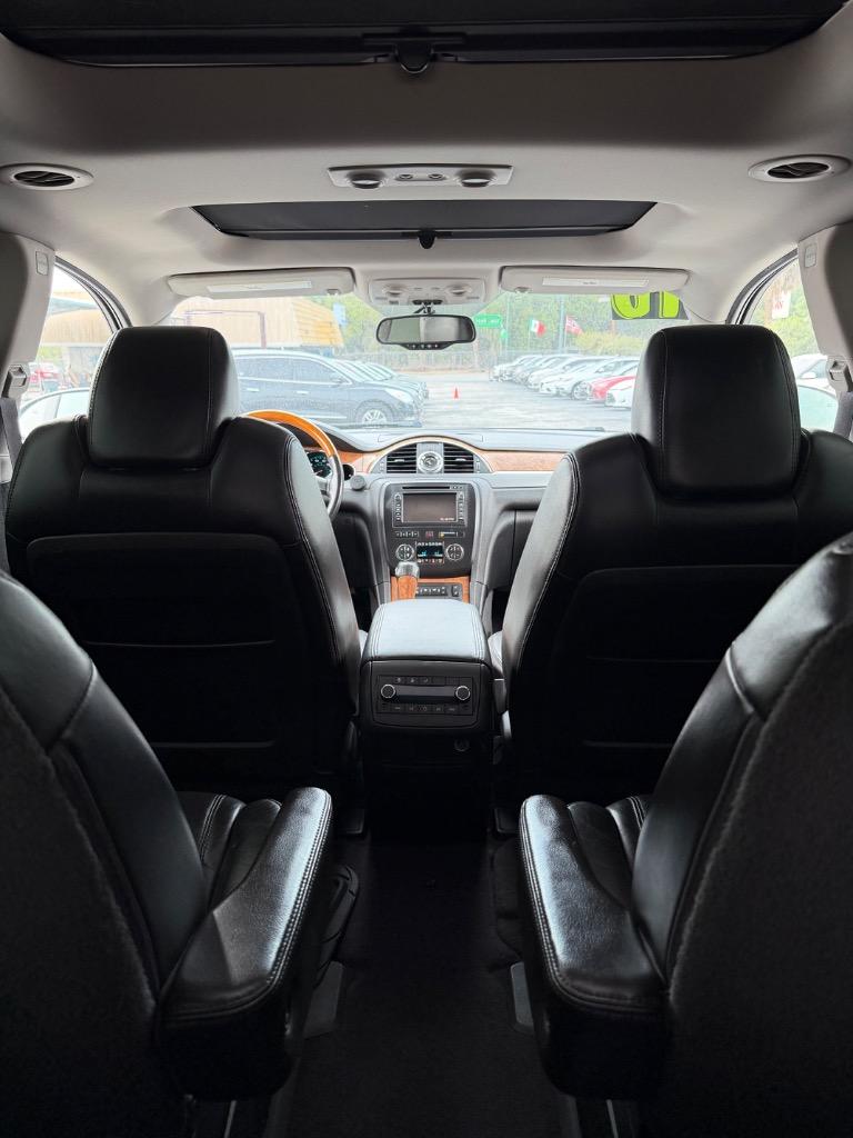 2010 Buick Enclave - $6,990