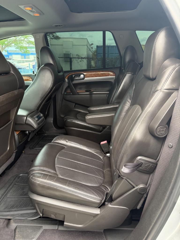 2010 Buick Enclave - $6,990