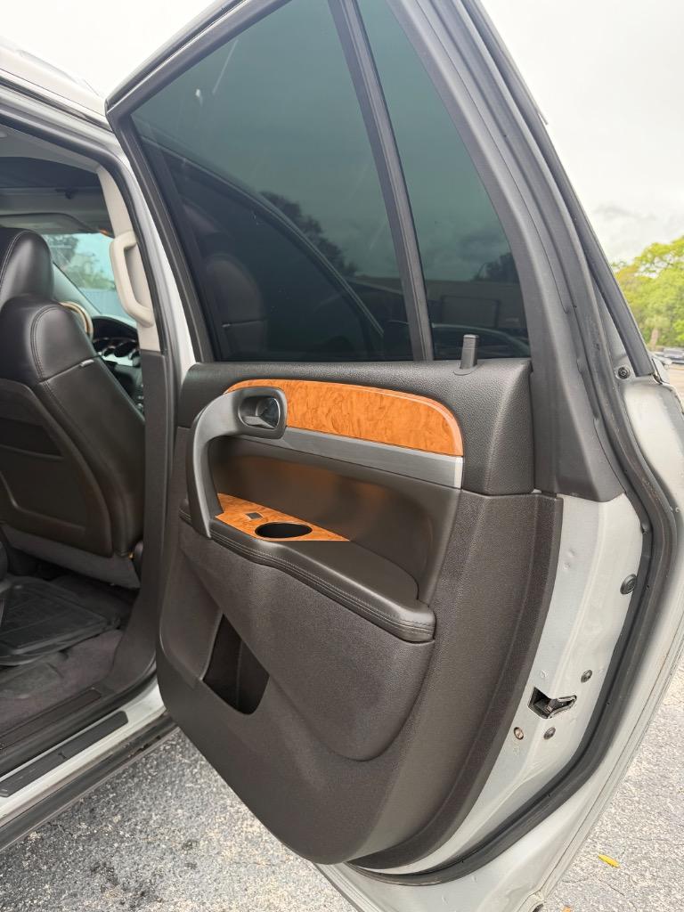 2010 Buick Enclave - $6,990
