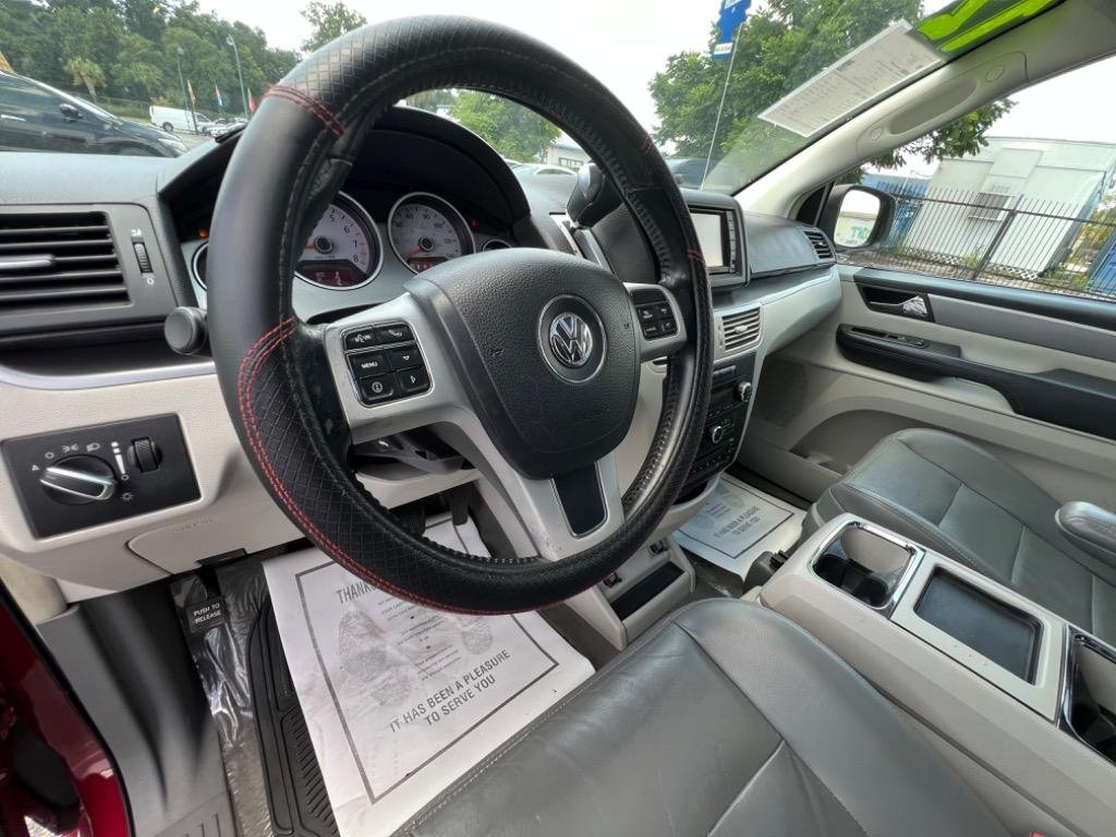 2012 Volkswagen Routan - $3,990