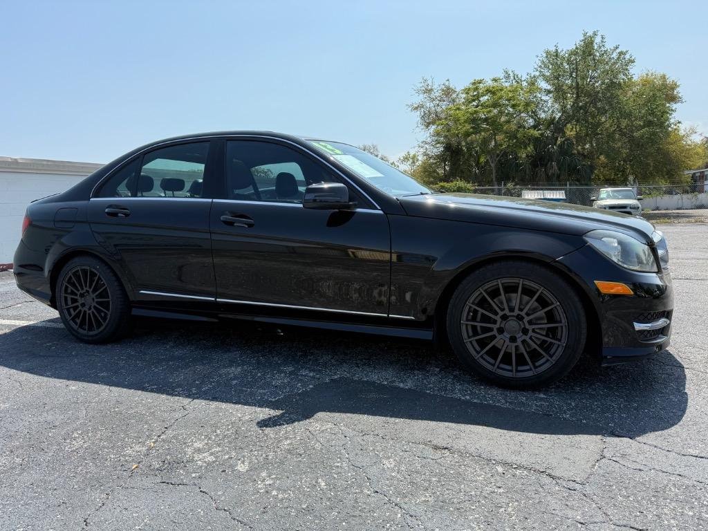 2013 Mercedes-Benz C-Class - $8,990