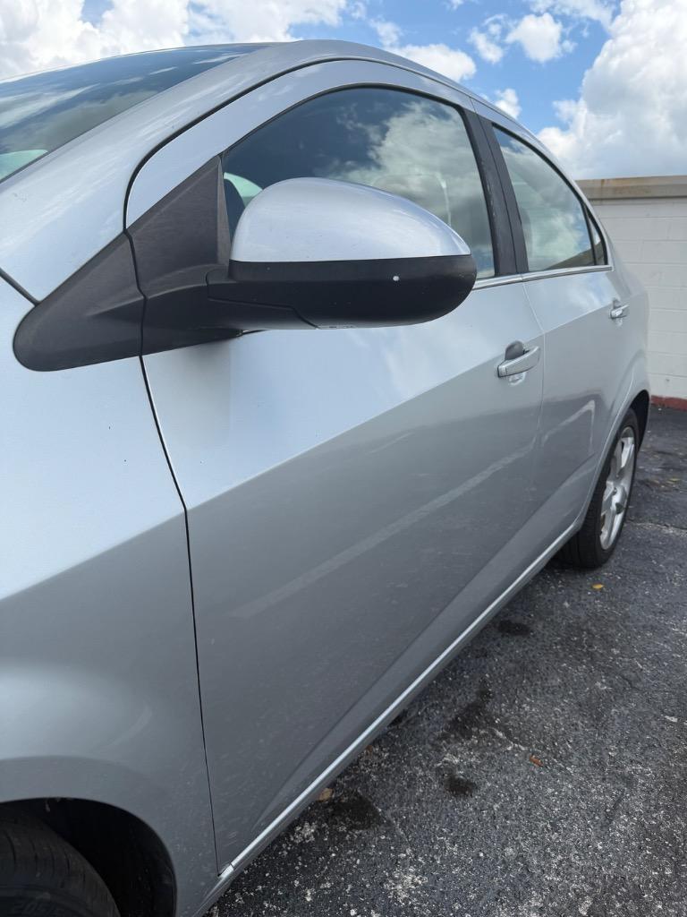 2016 Chevrolet Sonic - $4,990