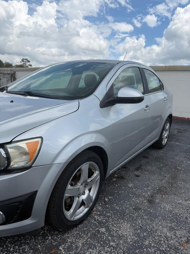 2016 Chevrolet Sonic - $4,990