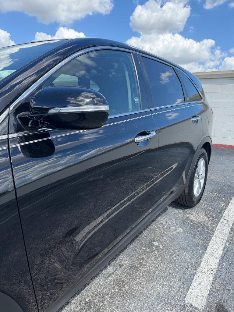 2020 Kia Sorento - $18,990