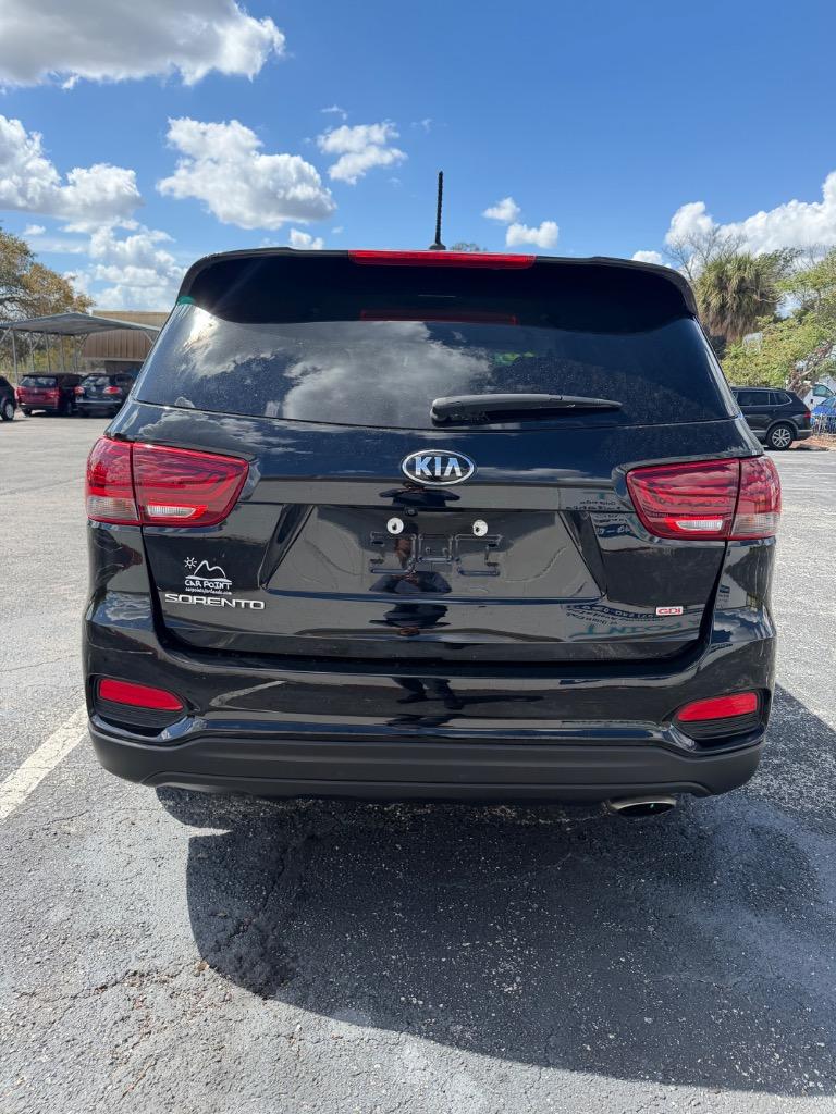 2020 Kia Sorento - $18,990