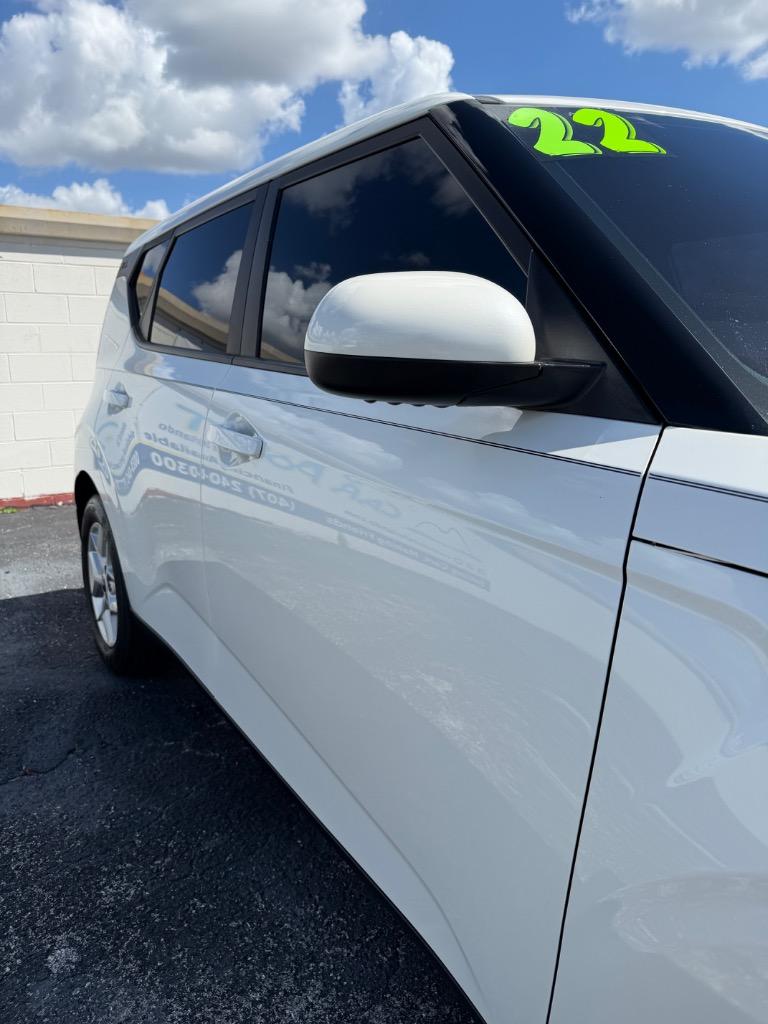 2022 Kia Soul - $14,990