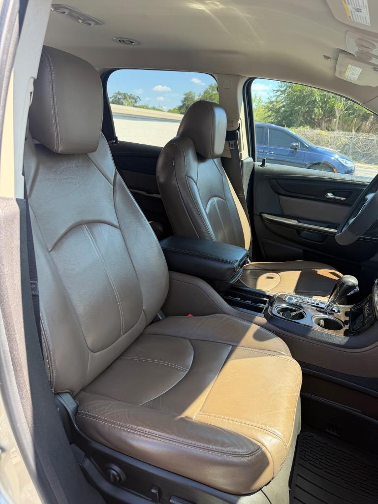 2015 GMC Acadia - $10,990