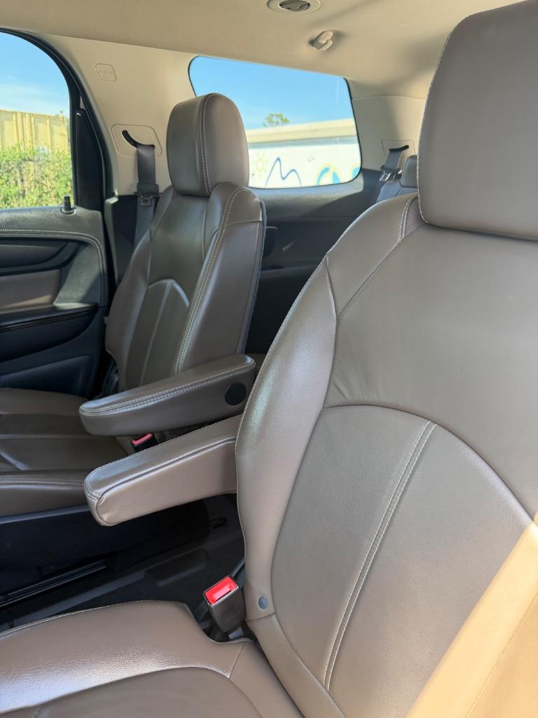 2015 GMC Acadia - $10,990