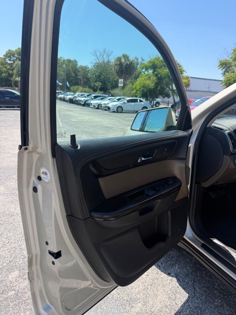 2015 GMC Acadia - $10,990