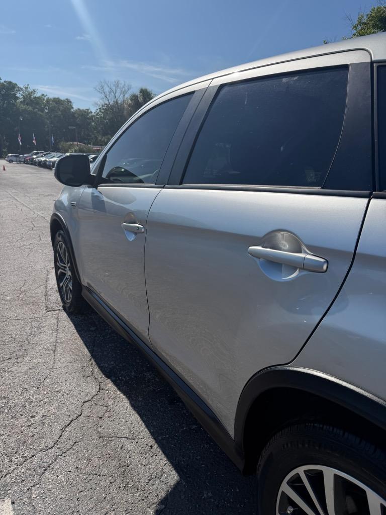2019 Mitsubishi Outlander - $11,990