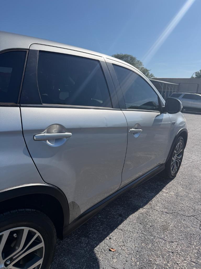 2019 Mitsubishi Outlander - $11,990