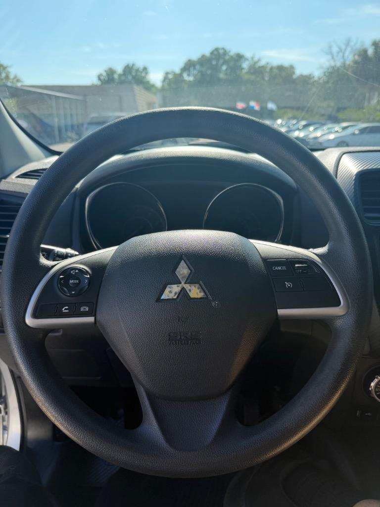 2019 Mitsubishi Outlander - $11,990