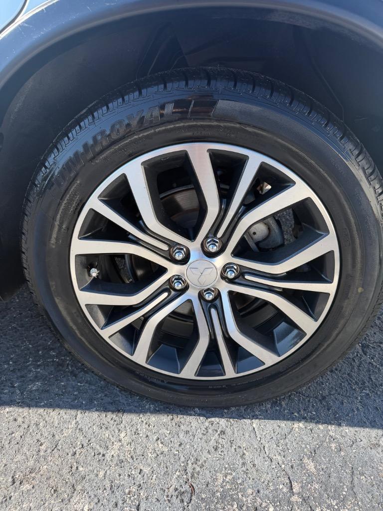 2019 Mitsubishi Outlander - $11,990