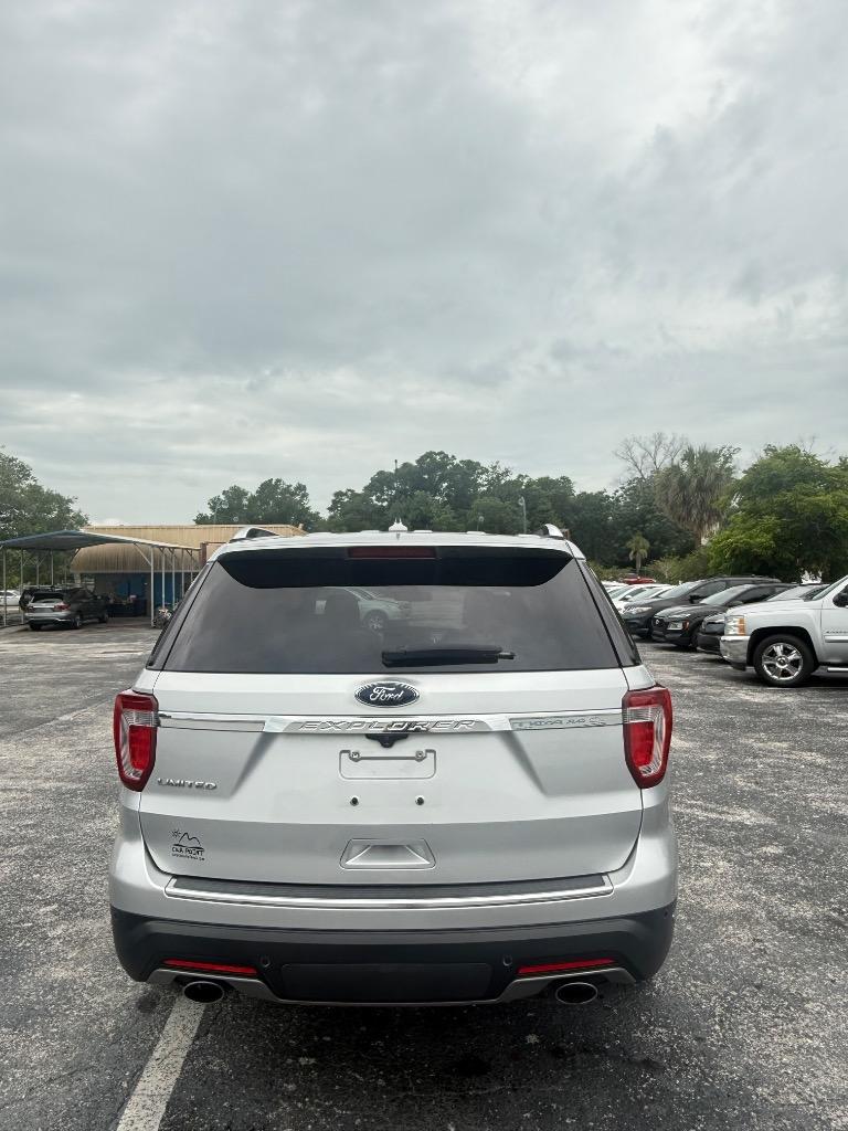 2019 Ford Explorer - $17,990