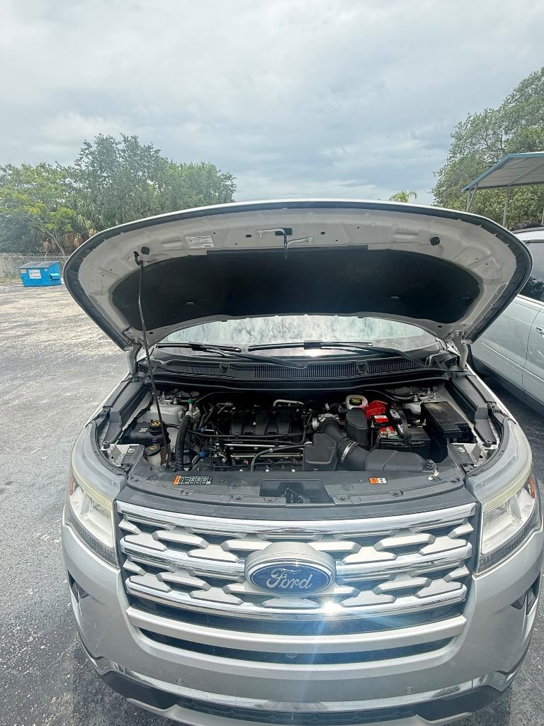 2019 Ford Explorer - $17,990