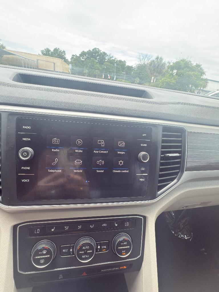 2019 Volkswagen Atlas - $17,990