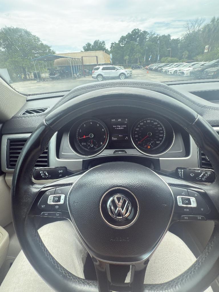 2019 Volkswagen Atlas - $17,990