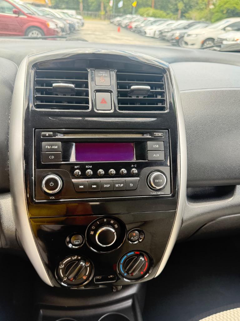 2015 Nissan Versa - $6,990