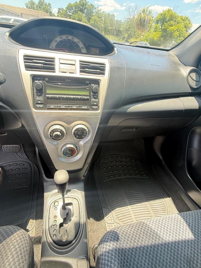 2007 Toyota Yaris - $4,990