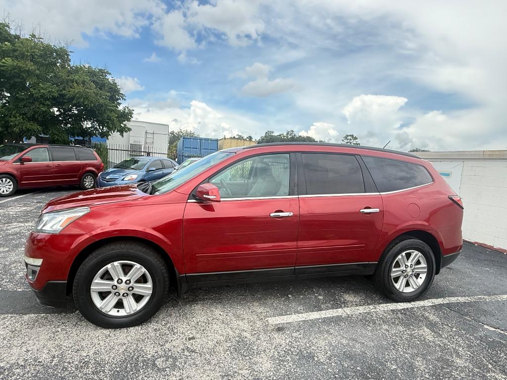 2014 Chevrolet Traverse - $9,990