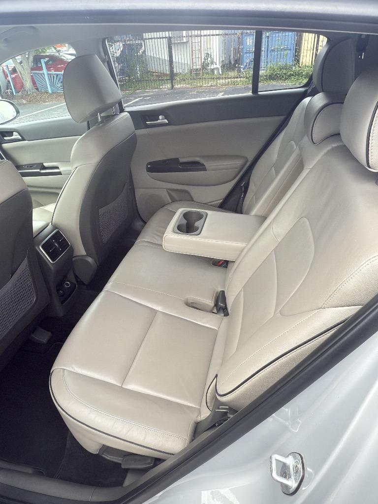 2017 Kia Sportage - $11,990