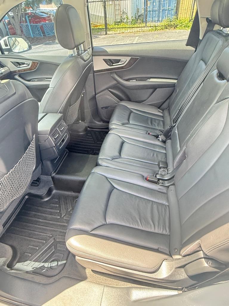 2017 Audi Q7 - $16,990