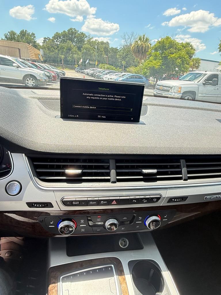 2017 Audi Q7 - $16,990