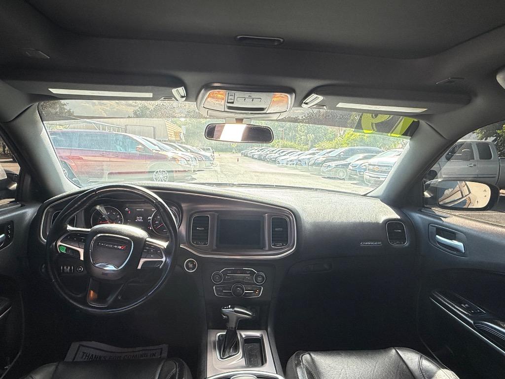 2019 Dodge Charger - $17,990