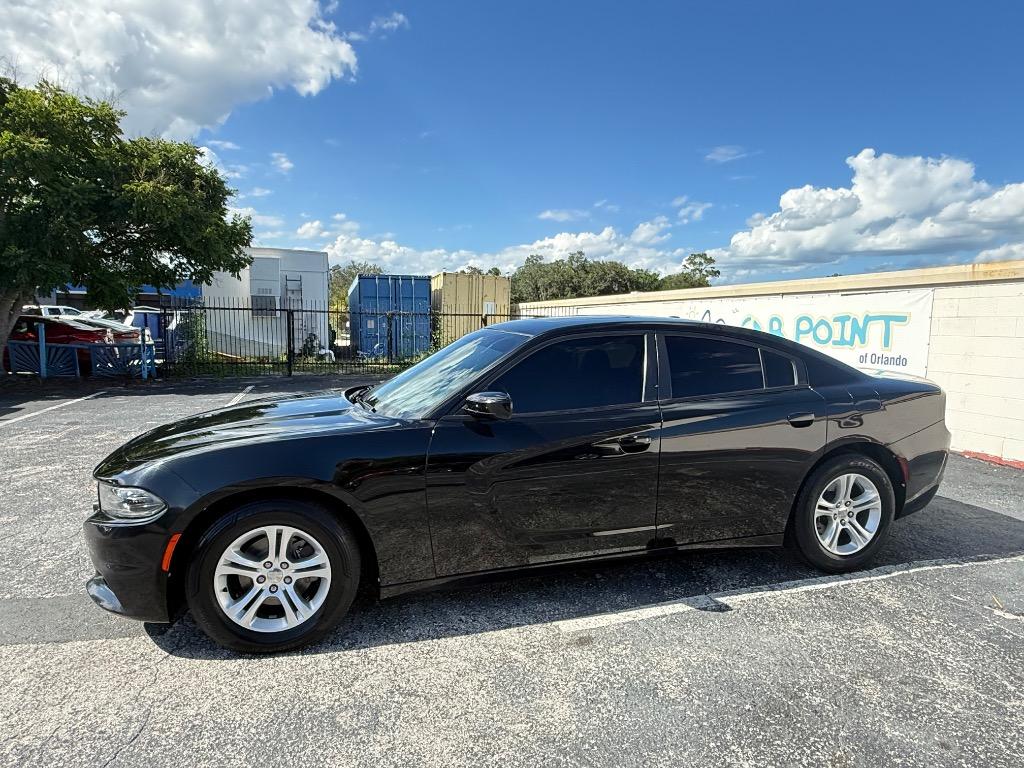 2019 Dodge Charger - $17,990